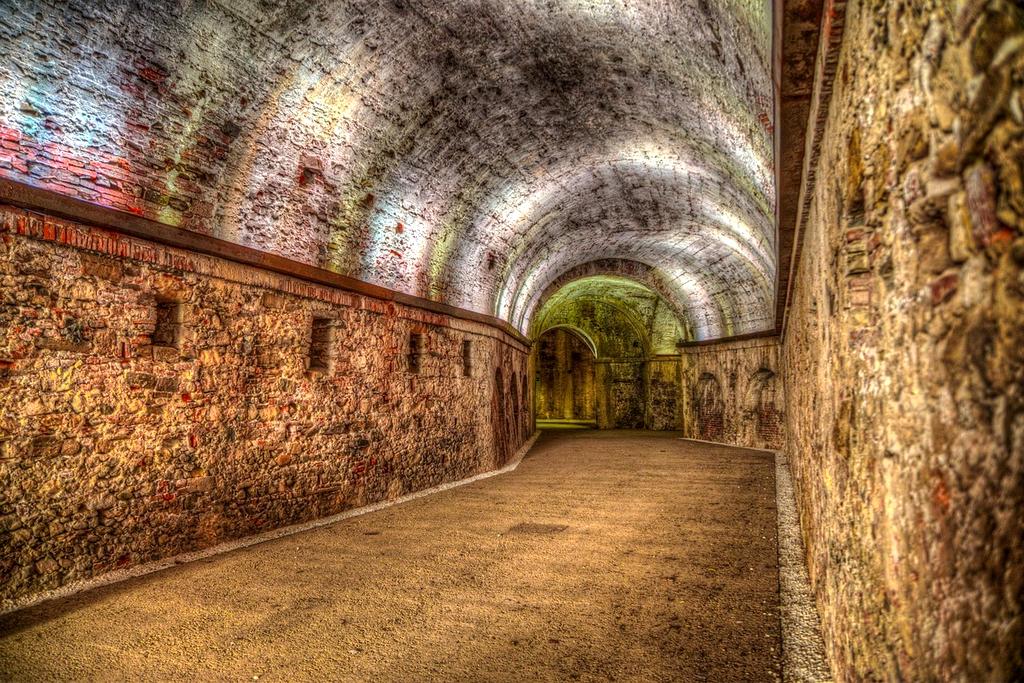 Spokojne miejsce relaksu z elementami spa i medytacji