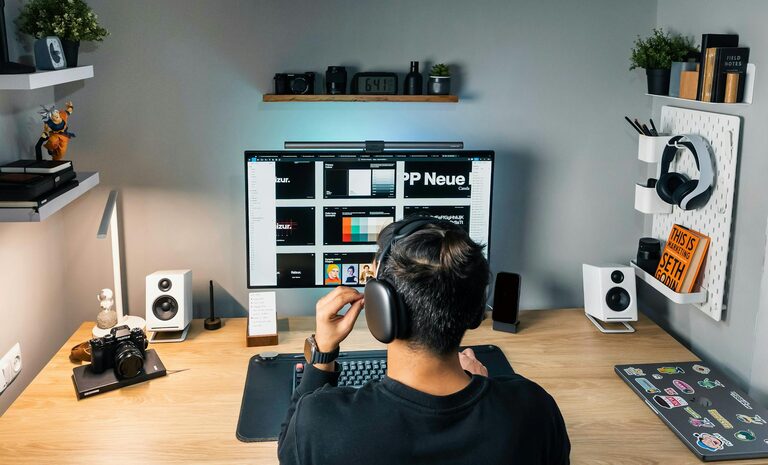 Simple Ways to Organize Your Home Workspace for Better Productivity